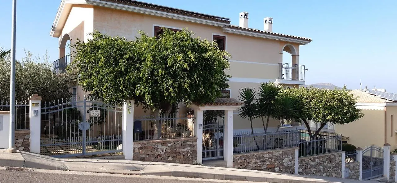 וילאפוצו Affittacamere Belvedere La Peonia בית הארחה